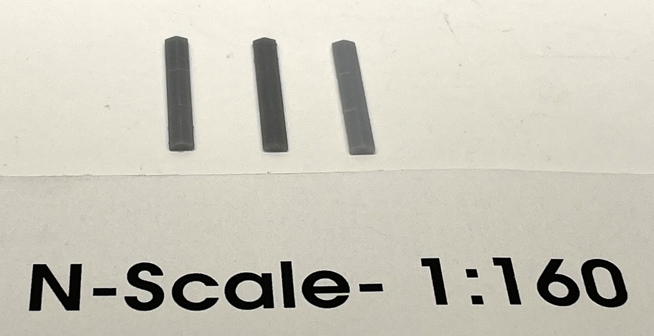 N-Scale Brick or Block Wall Tops, Flat-Angled